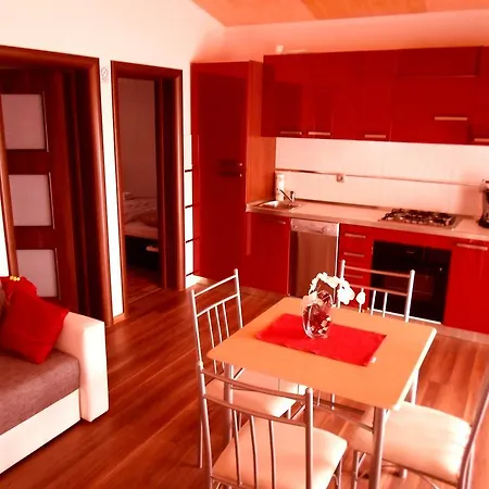 Annie Apartment *