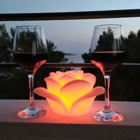 Annie Rogoznica (Sibenik-Knin)