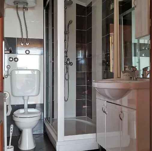 Annie Apartman Rogoznica